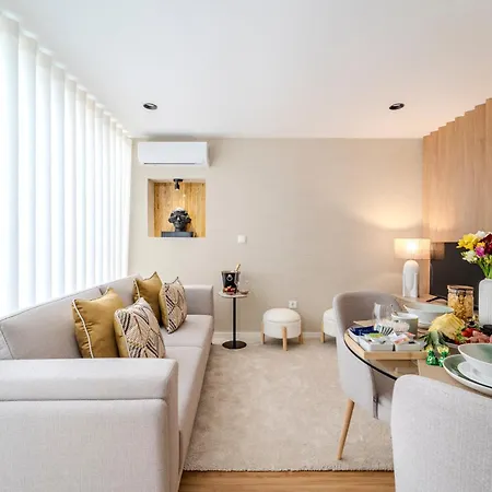 Daire Seventy Four House
